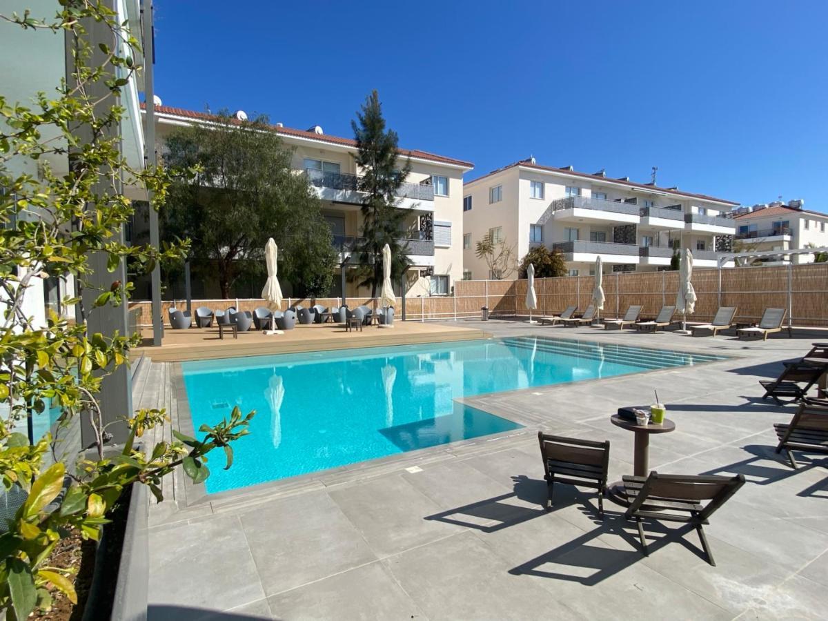 Limegrove Holiday Apartment Протарас Екстериор снимка