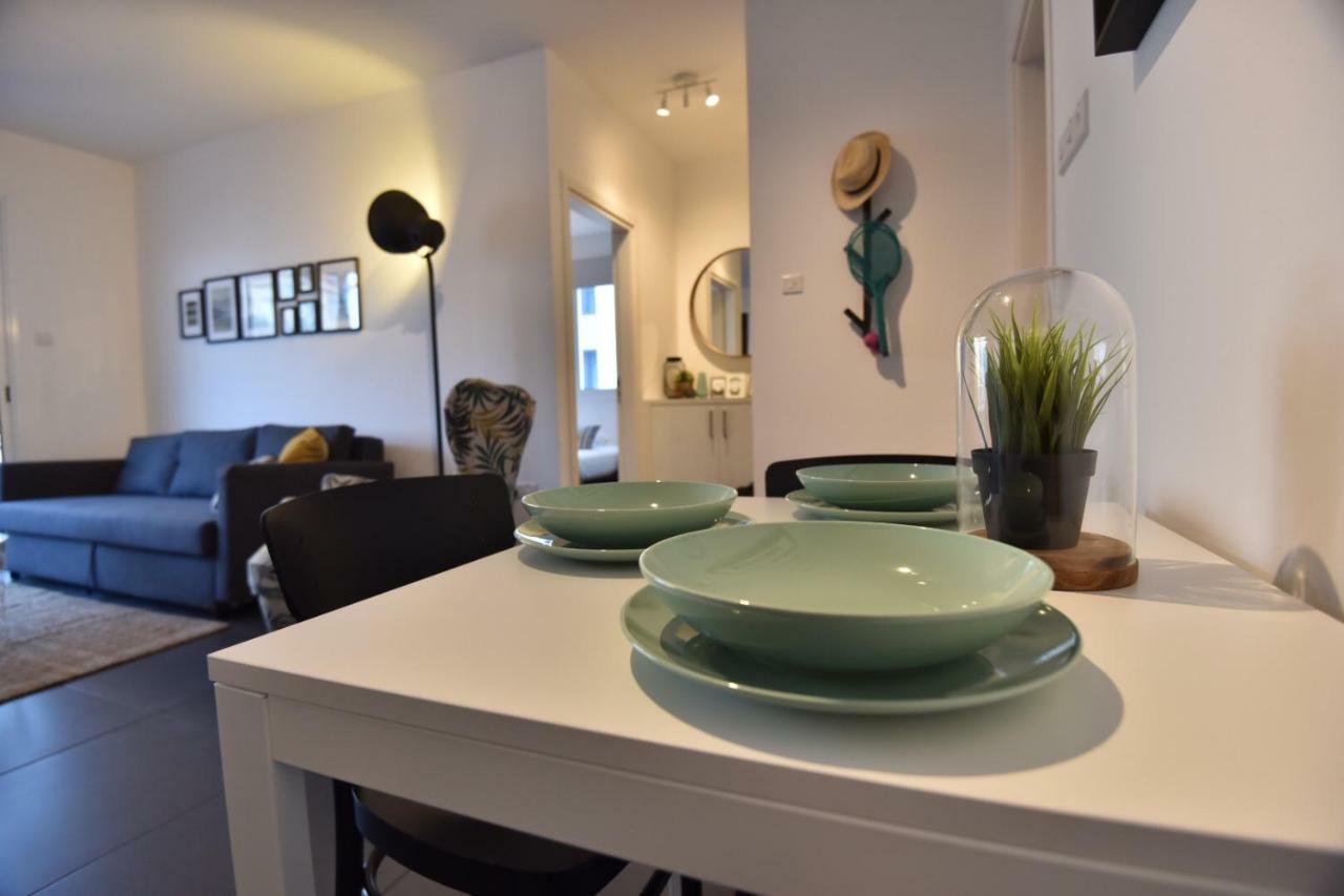 Limegrove Holiday Apartment Протарас Екстериор снимка