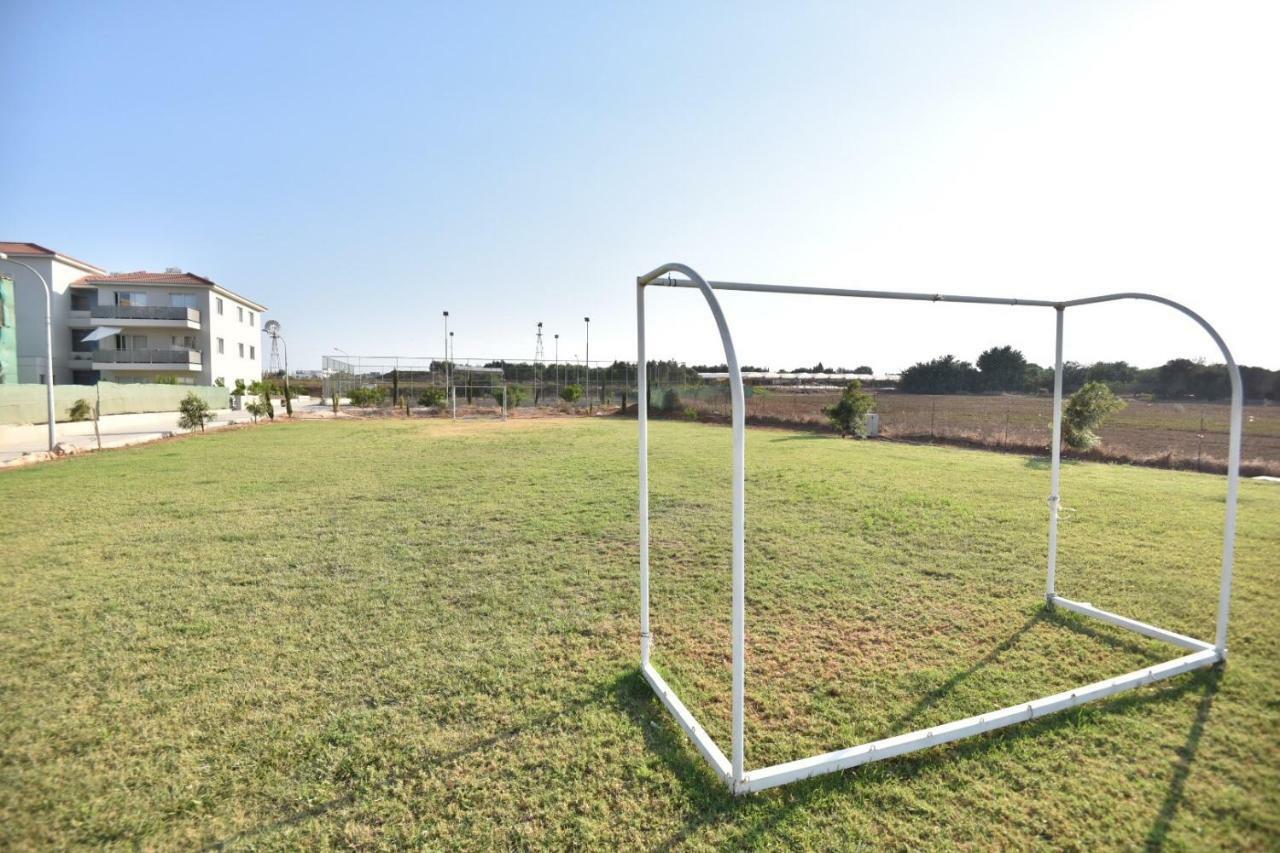 Limegrove Holiday Apartment Протарас Екстериор снимка